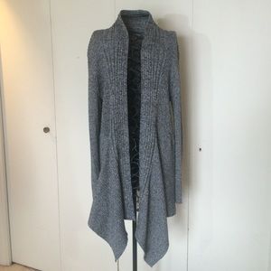 Dana Buchman Sweater Cardigan 💕